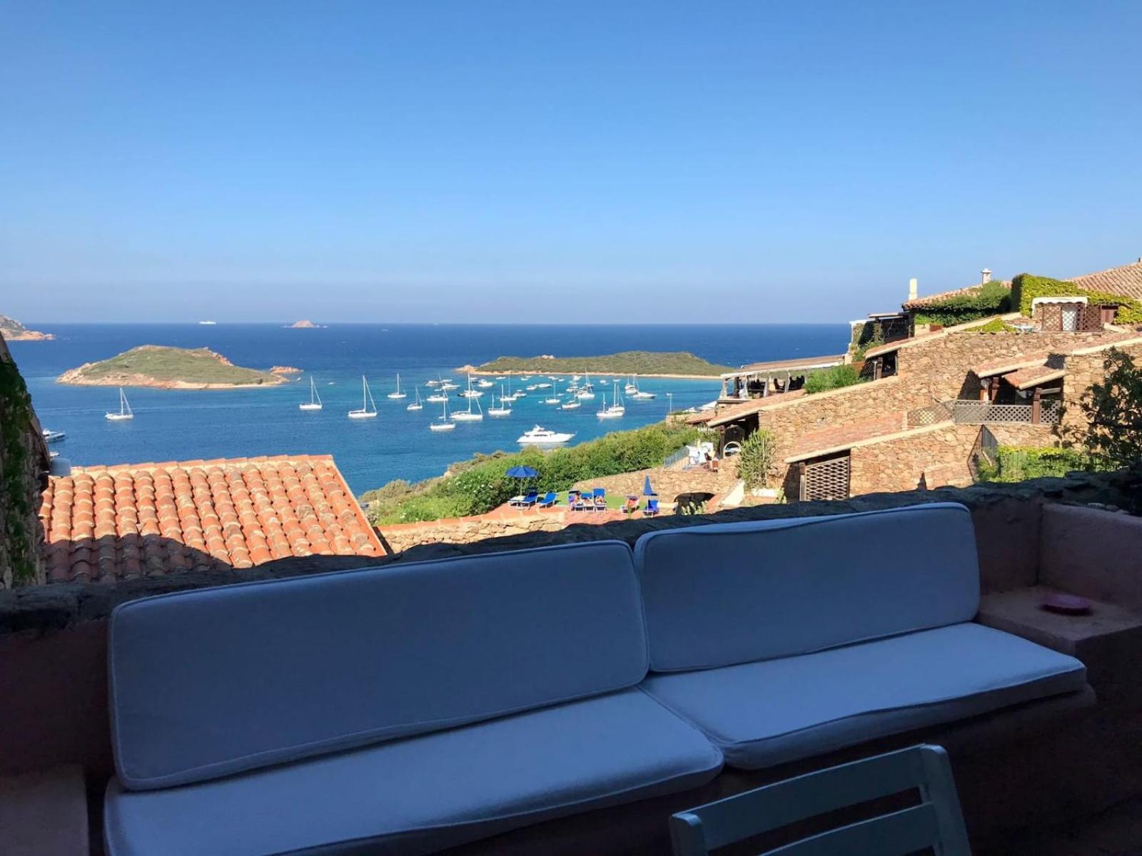 Villaggio Est Apartahotel